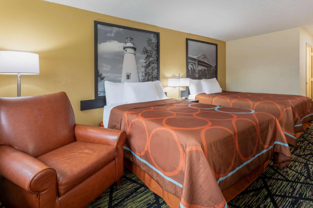 Super 8 By Wyndham Wooster Hotel Luaran gambar